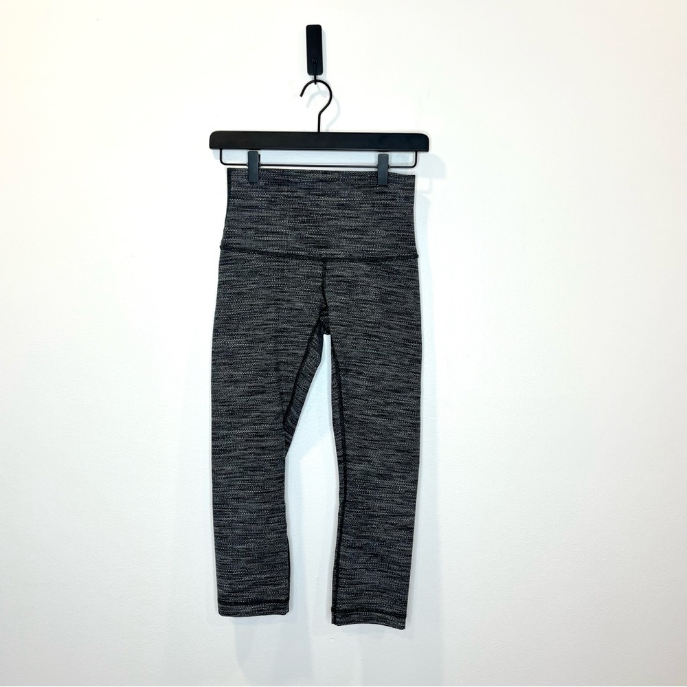 Lululemon Wunder Under 21" Crop leggings